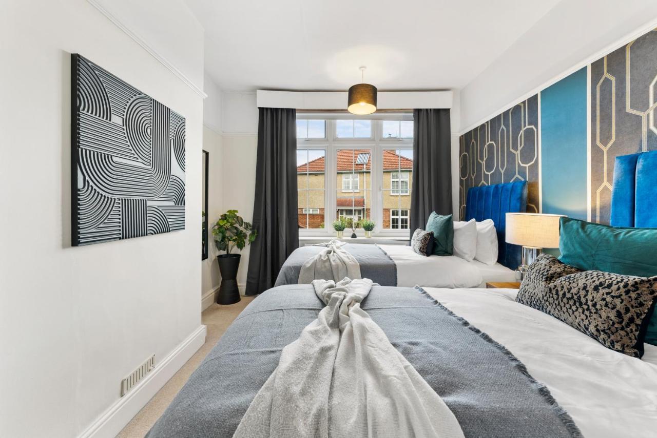 Stunning 4-Bed - Garden - Sleeps 14 Villa Bristol Exterior photo