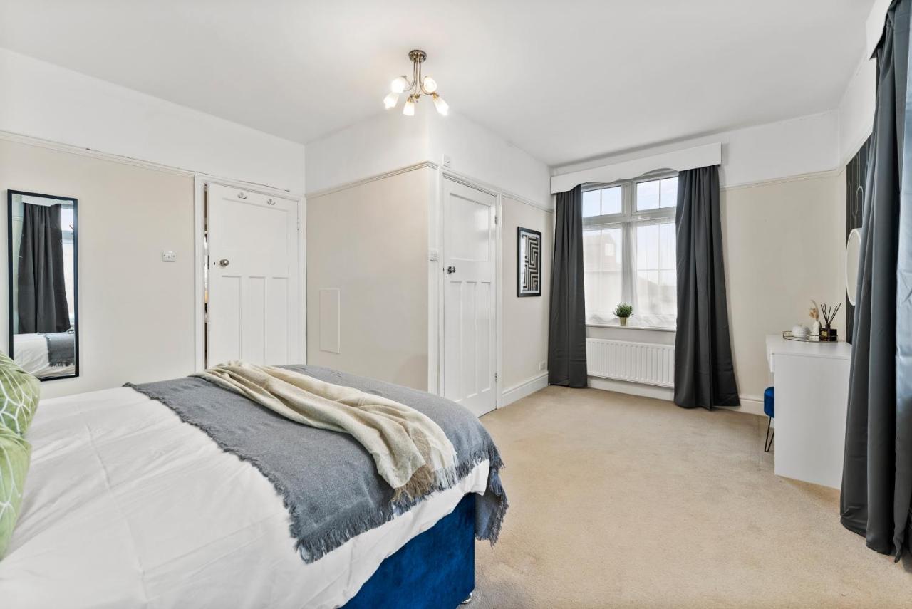 Stunning 4-Bed - Garden - Sleeps 14 Villa Bristol Exterior photo