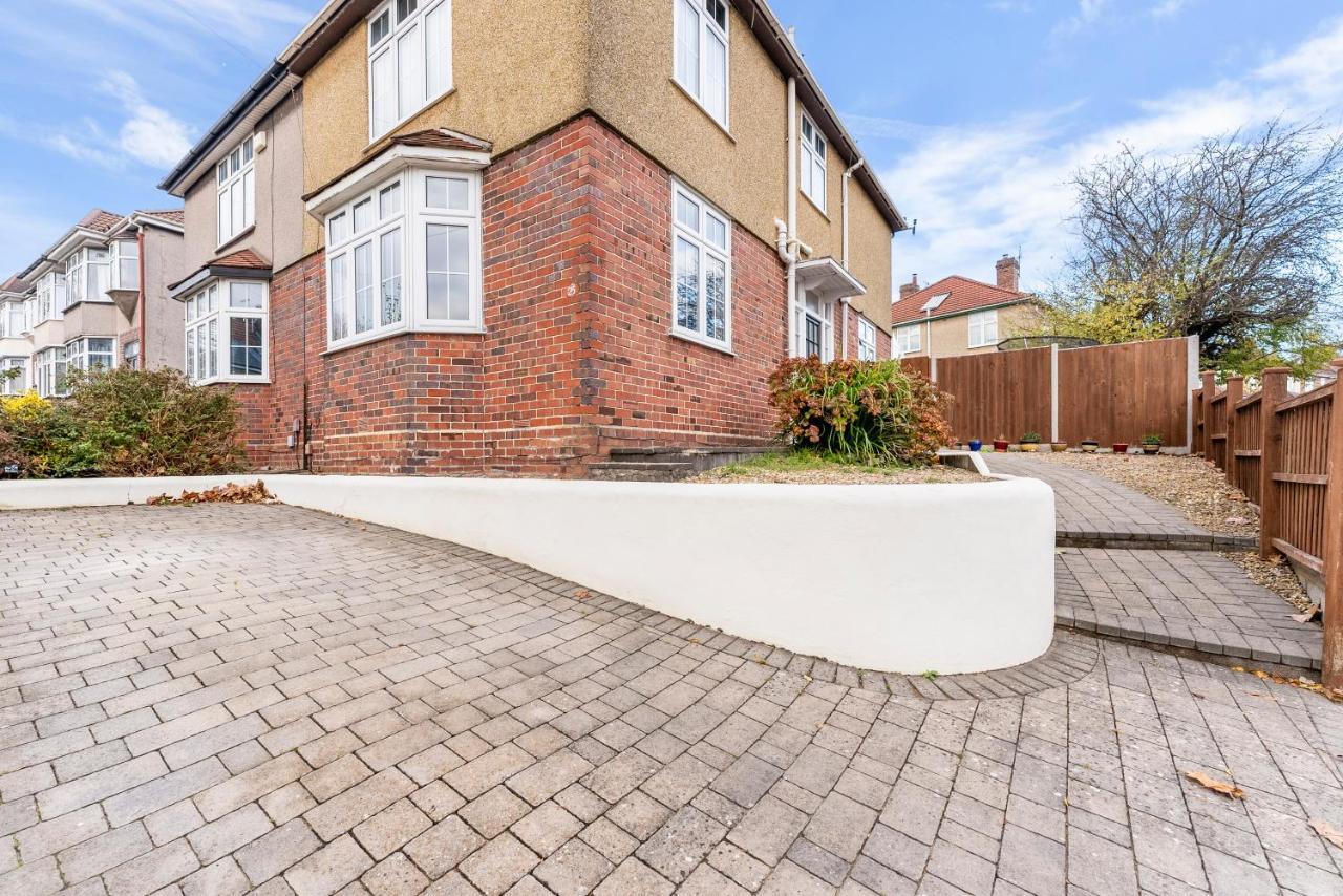 Stunning 4-Bed - Garden - Sleeps 14 Villa Bristol Exterior photo