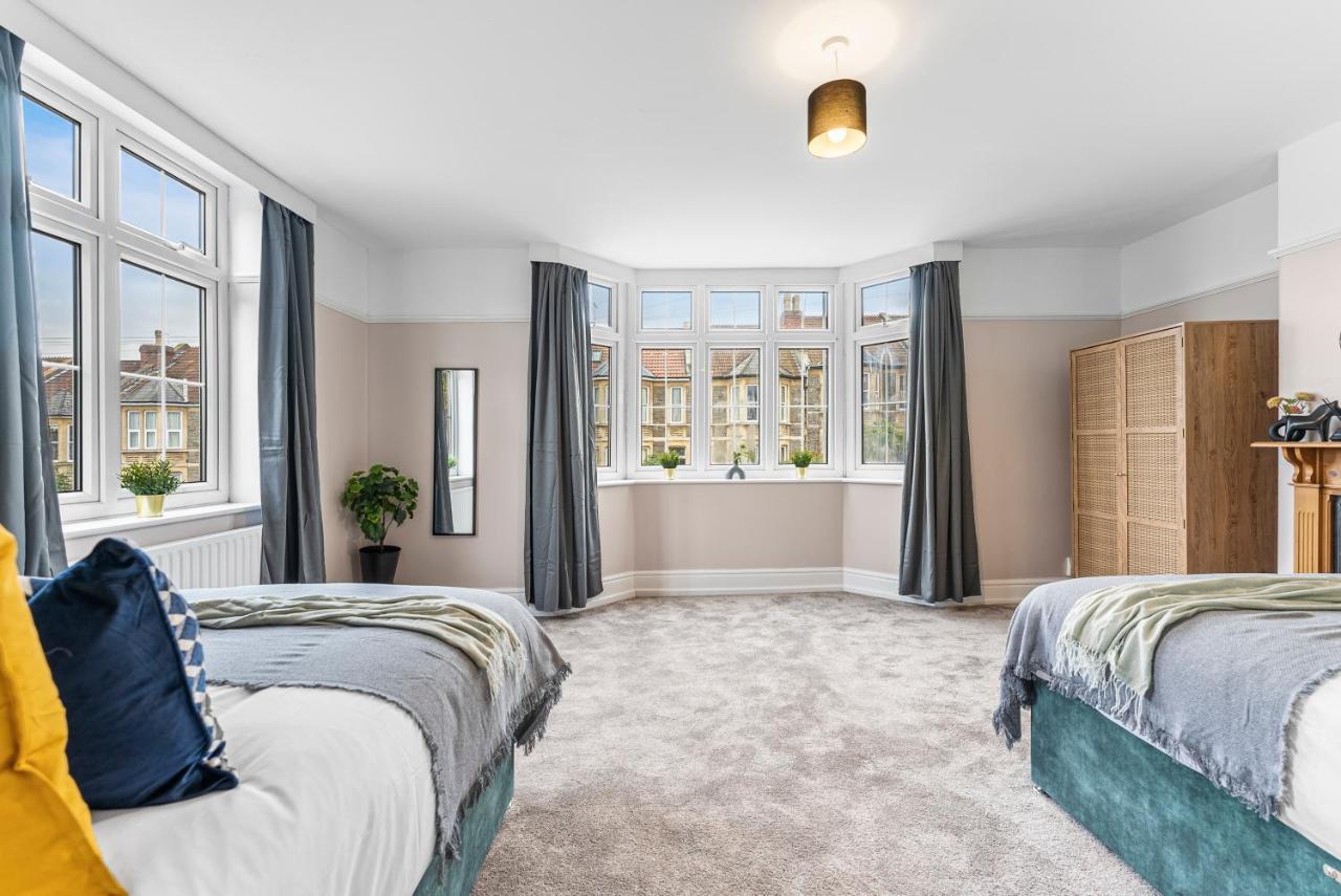 Stunning 4-Bed - Garden - Sleeps 14 Villa Bristol Exterior photo